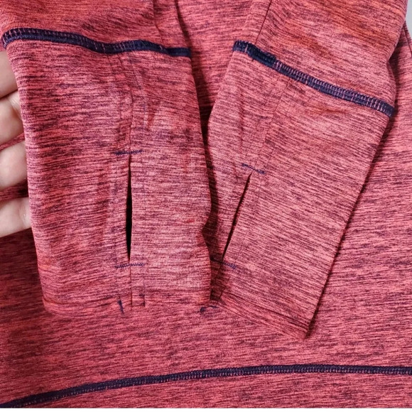 Reebok Playwarm Sport Yoga Shirt Size Medium Cowl Neck Long Sleeve Thumb holes - Picture 9 of 10